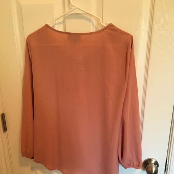 Blouse - Picture 2 of 2